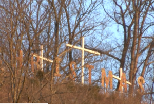 City Attorney Rightly Defends Crosses on City Property